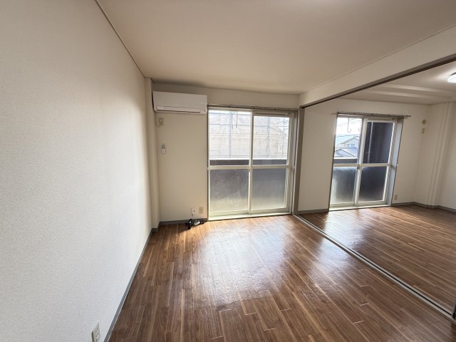 メイプルハウス 205居間・リビング