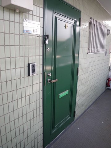 グリーンホームズ粕谷 304玄関