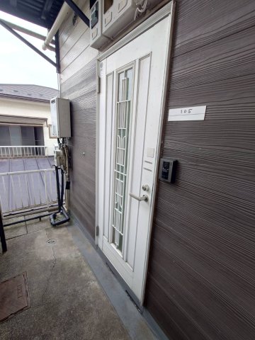 K＆Mランド 105玄関