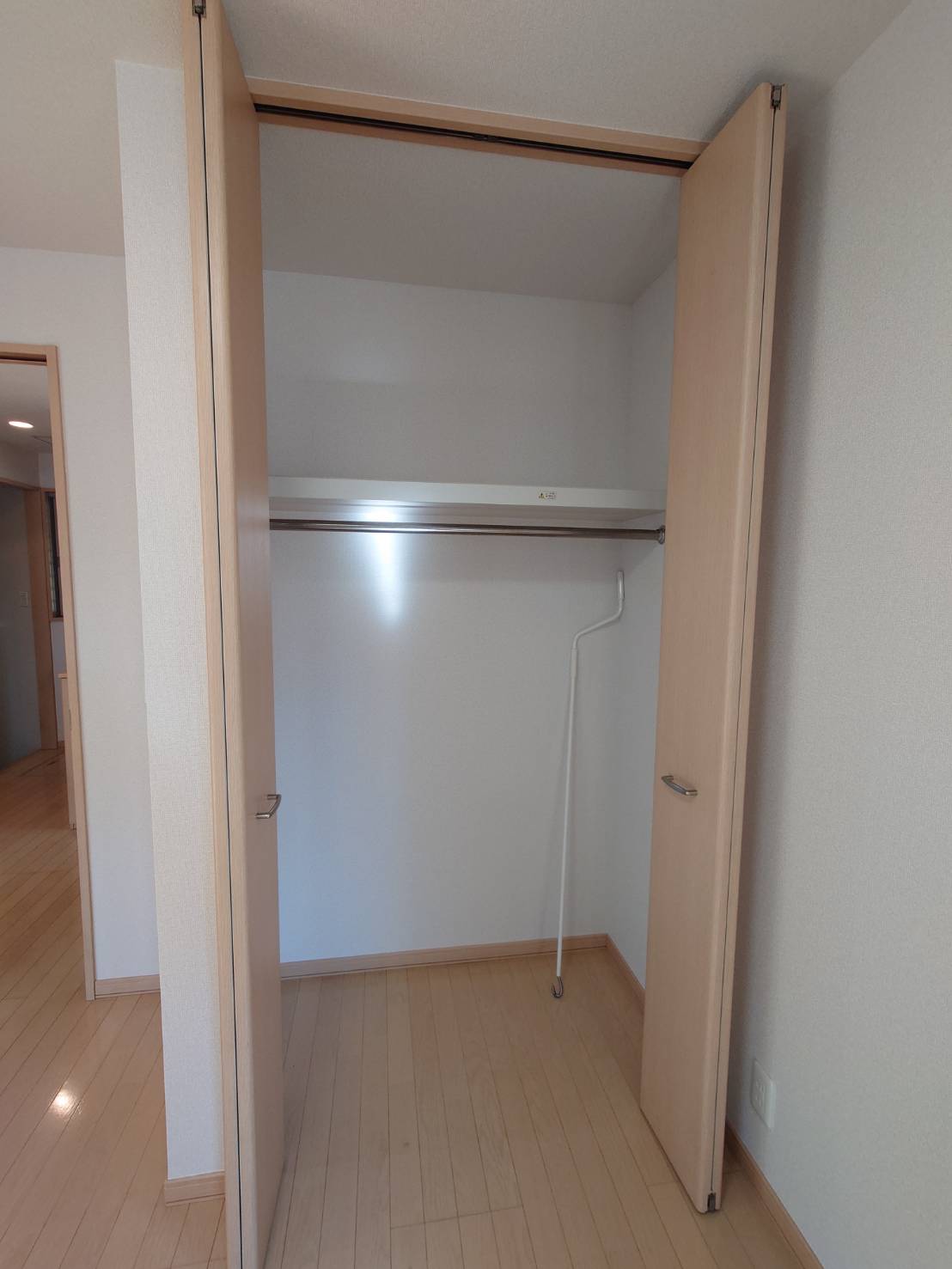 潮見台戸建 1号室収納