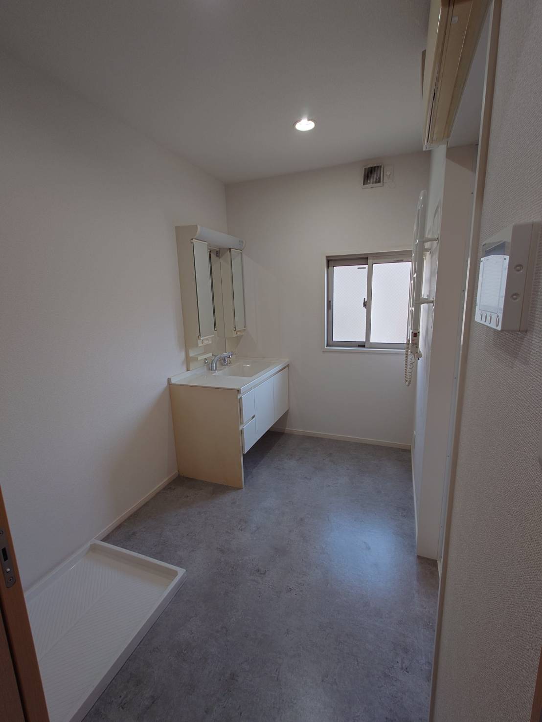 潮見台戸建 1号室洗面所