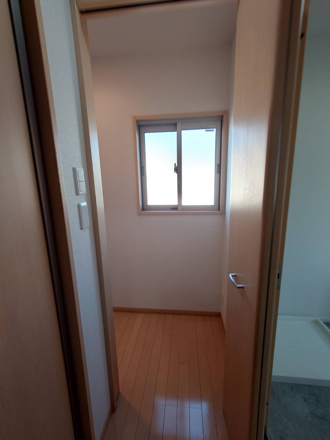 潮見台戸建 1号室収納