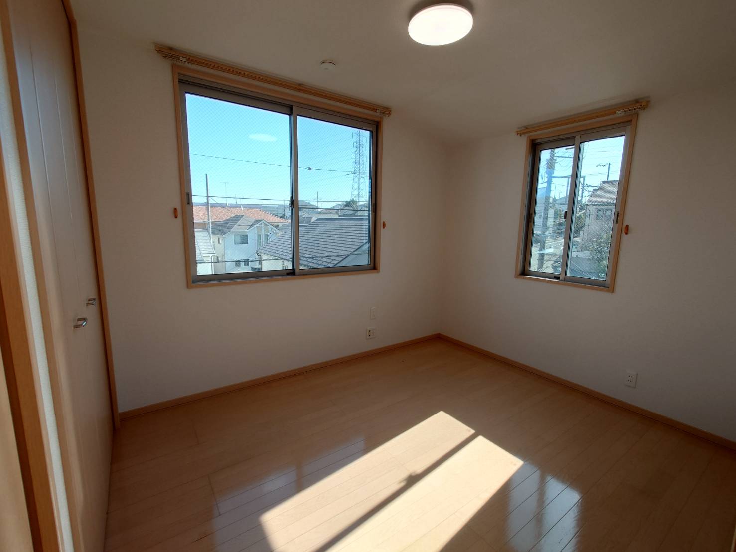 潮見台戸建 1号室洋室