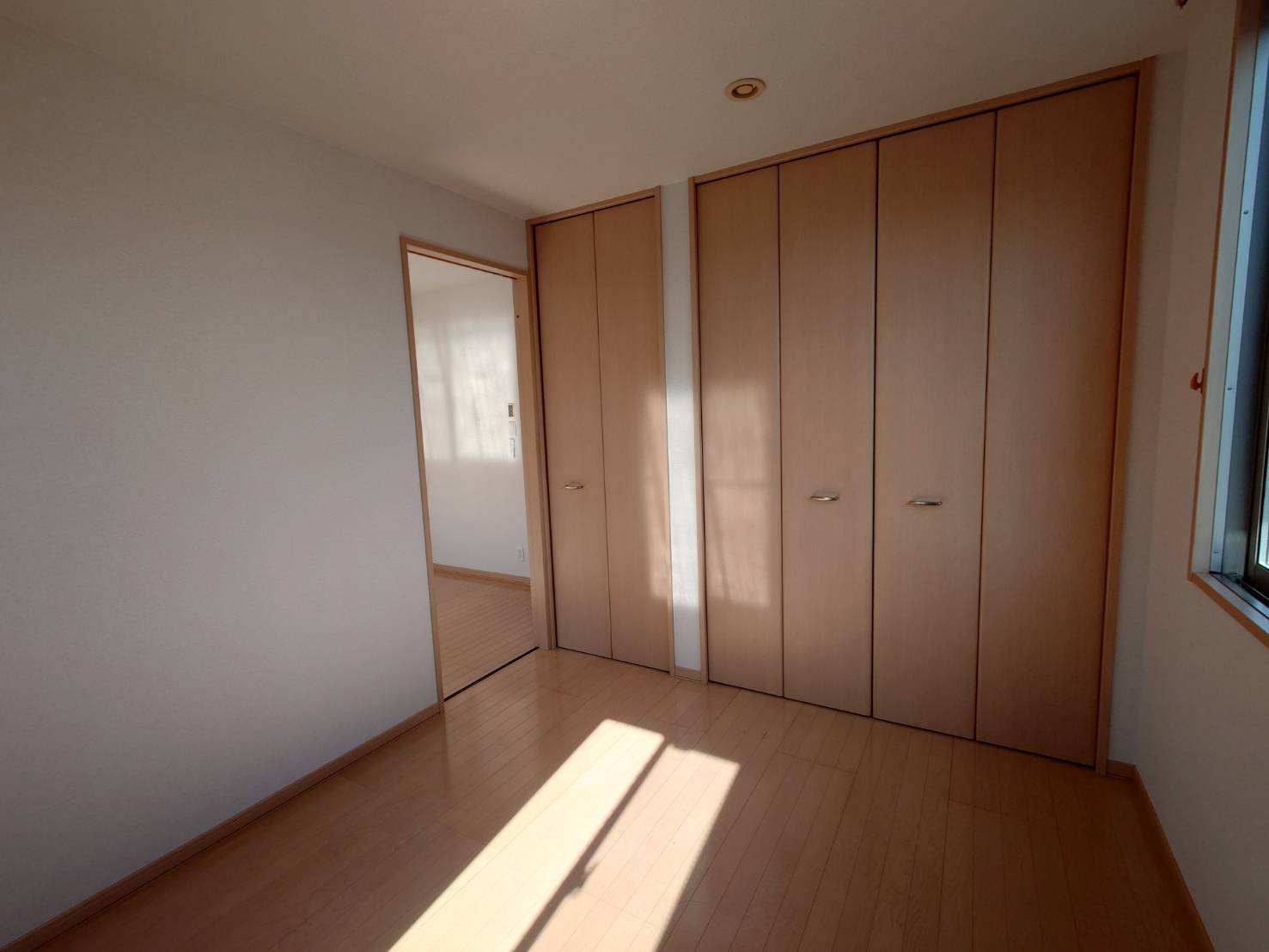 潮見台戸建 1号室洋室