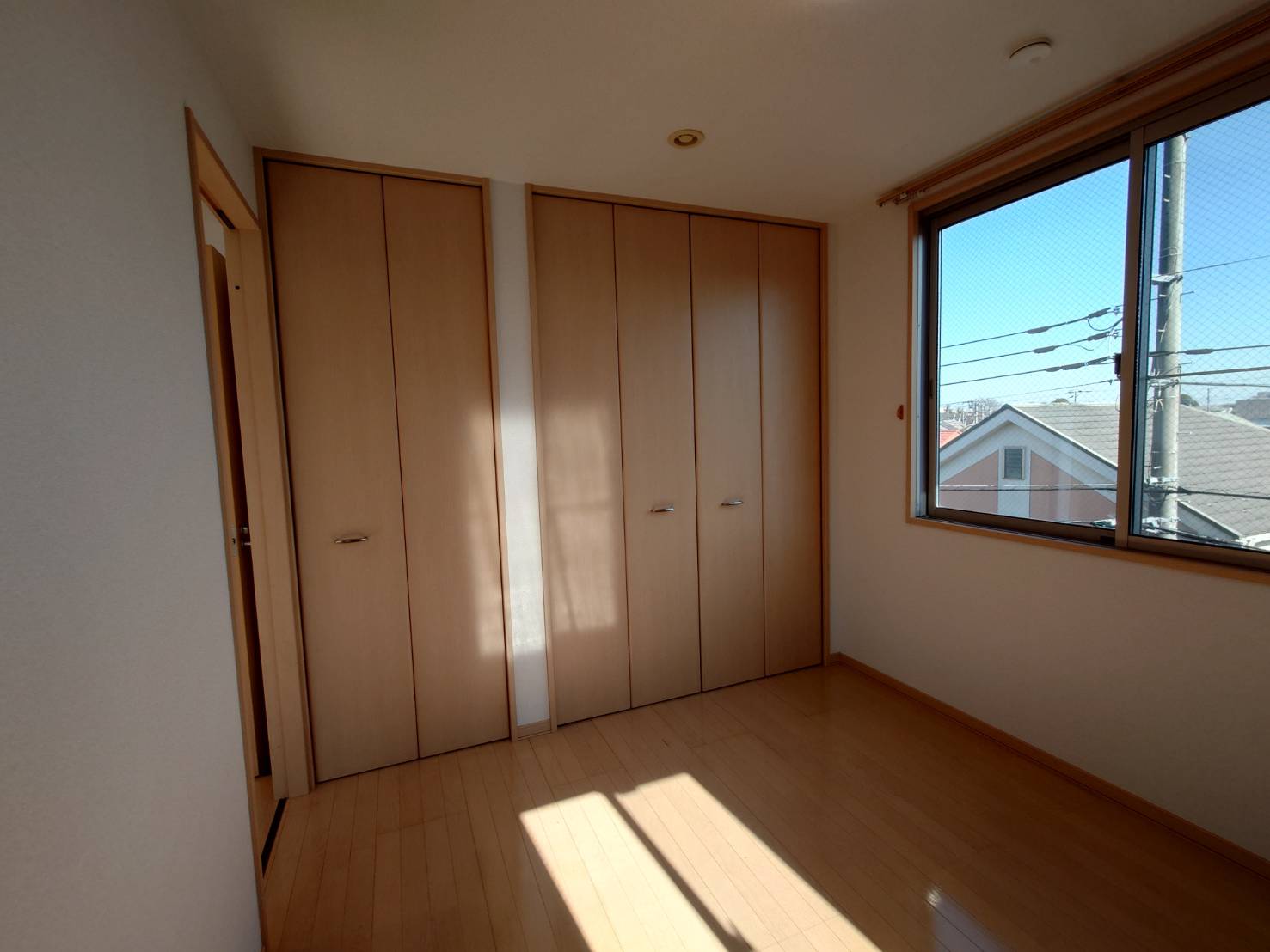 潮見台戸建 1号室洋室