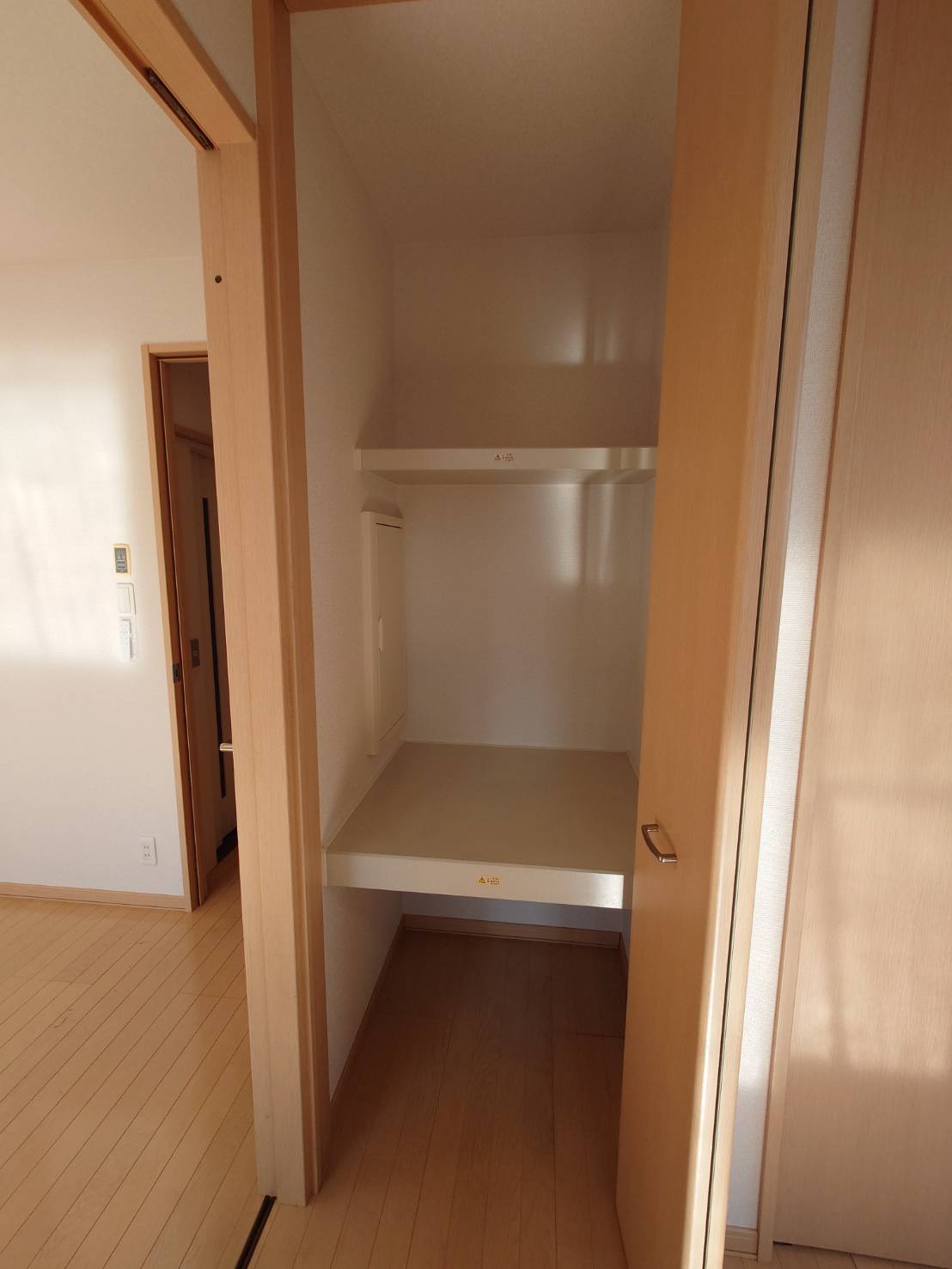 潮見台戸建 1号室収納