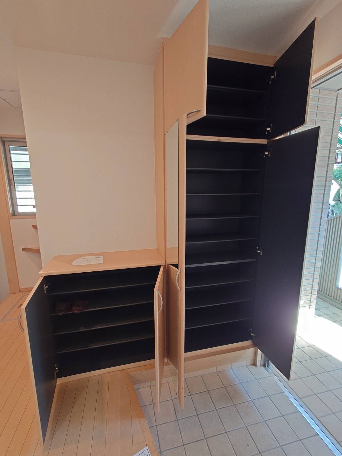 潮見台戸建 1号室玄関