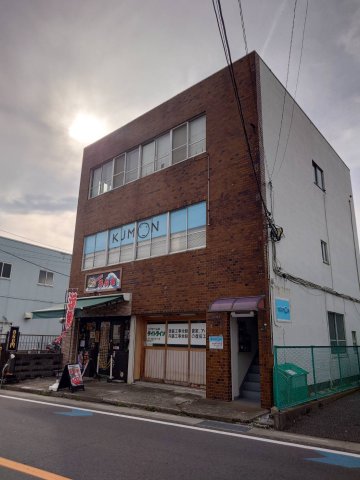 黒岩ビル ２階２号室外観