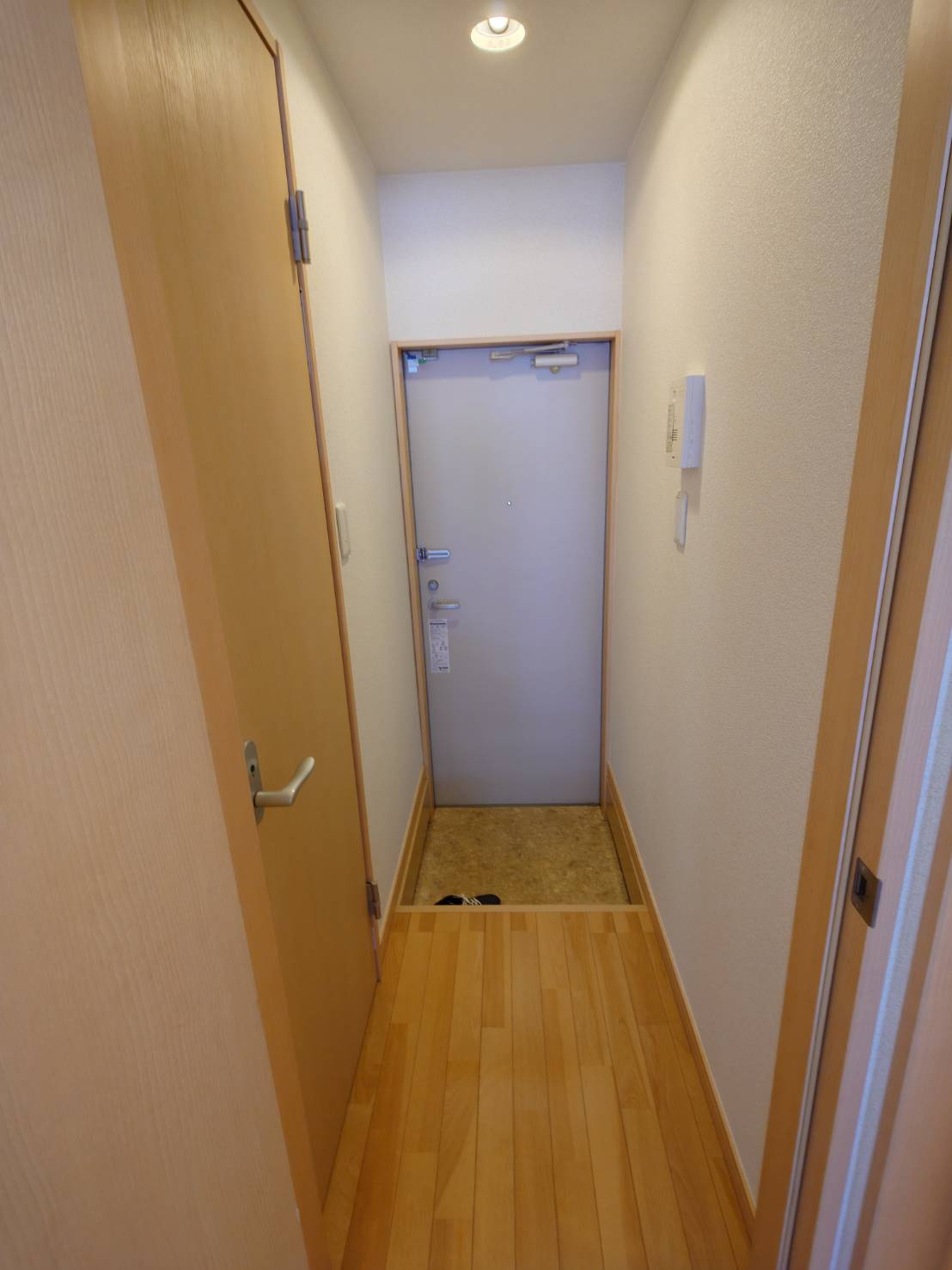Dolce5 202玄関