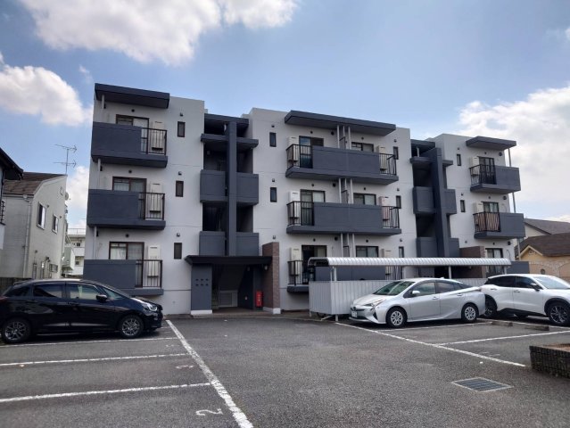 カサベルデ桜街道 103外観