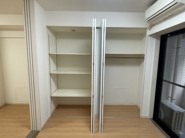 グレンパーク西麻布 B1階