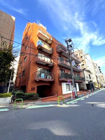 赤坂キャステール 713外観