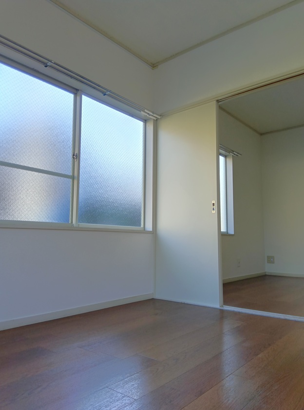 汲沢Sハイツ １０１居間・リビング