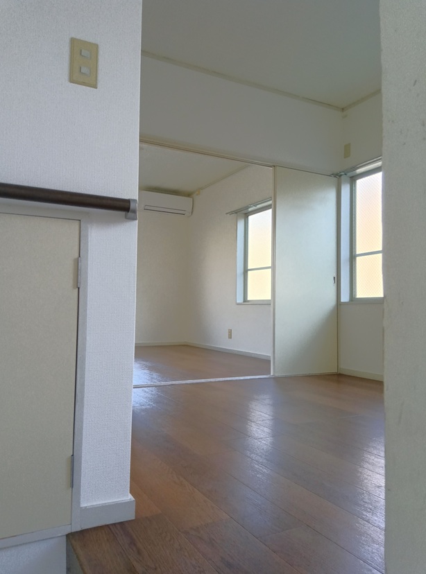 汲沢Sハイツ １０１玄関