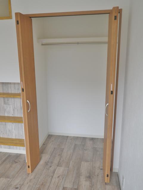 メゾン白樺 １０２収納