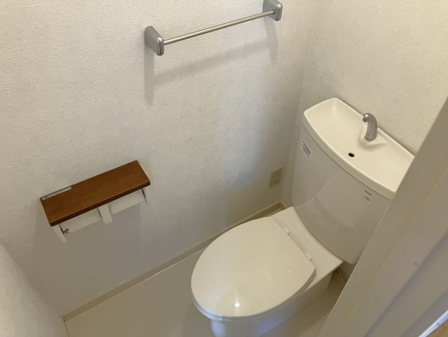 メゾネット田中 １０２トイレ