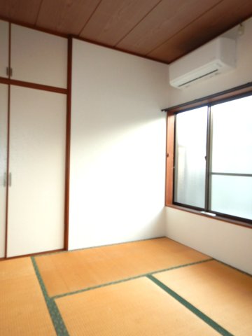 憩荘 ２０２和室