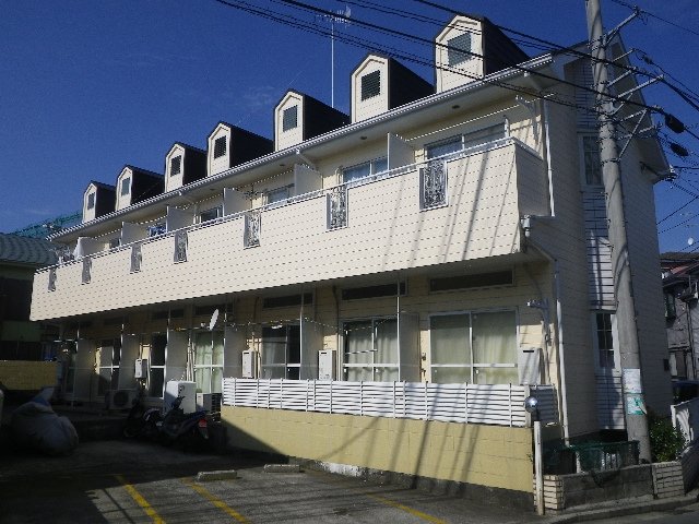 エクリューズ横濱立場 １０６外観