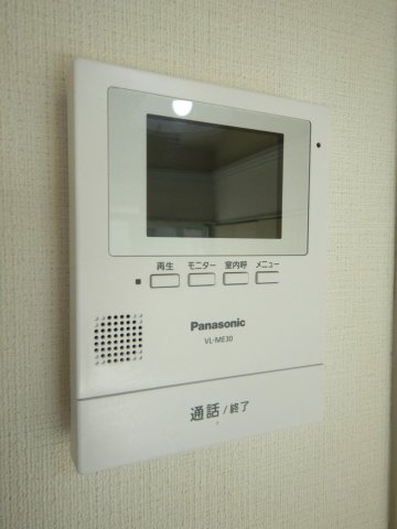 エクリューズ横濱立場 ２０７玄関