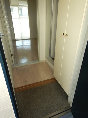 エクリューズ横濱立場 ２０７収納