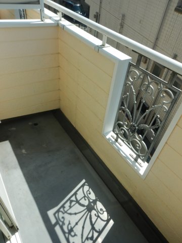 エクリューズ横濱立場 ２０７バルコニー