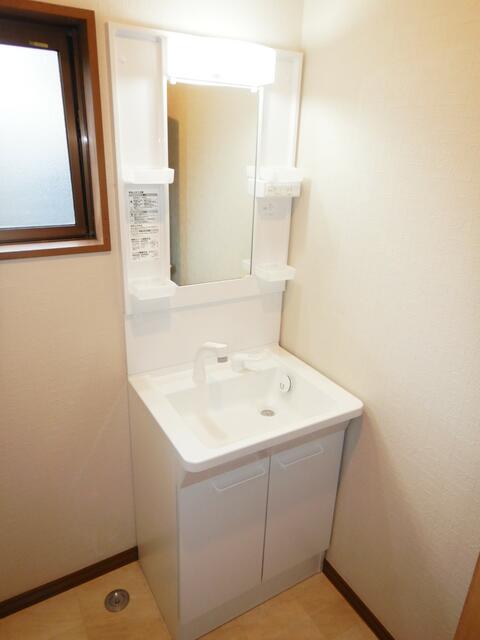 寿テラスハウス Ｂ洗面所