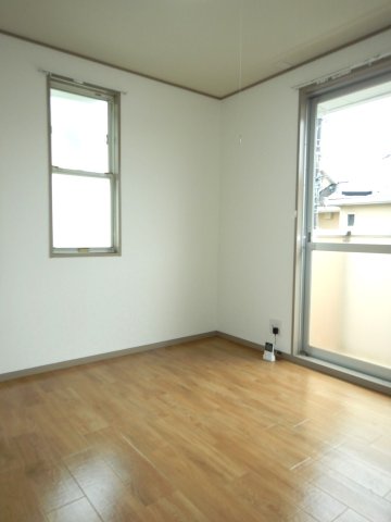 ベルハイツ ２０１居間・リビング