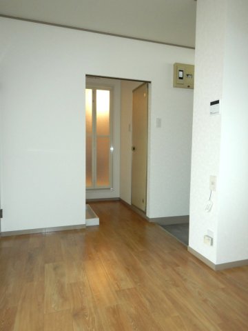 ベルハイツ ２０１居間・リビング