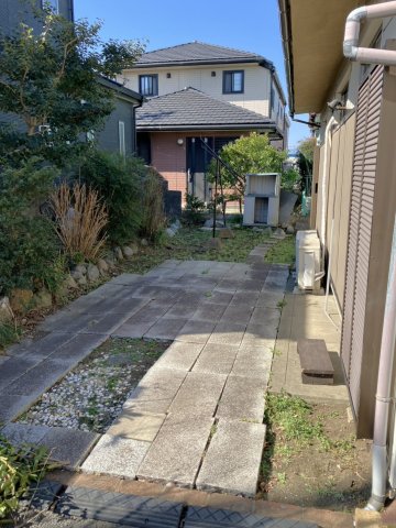 和泉中央南２丁目貸家 庭