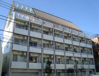 コージコート 2階外観