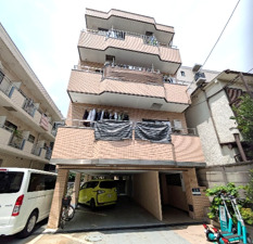 スタンツァメグミ 301号室外観