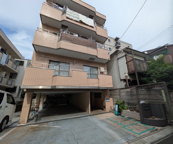 スタンツァメグミ 501号室外観