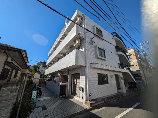 エルスタンザ千早 203号室外観