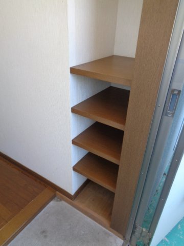 ツインハイムⅡ 201玄関