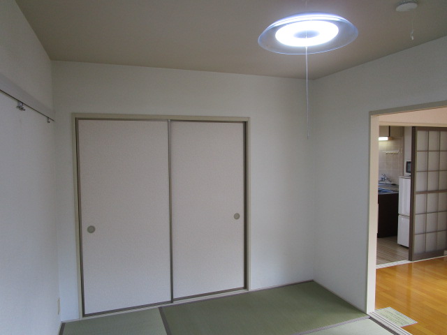 ベルハウス 101和室