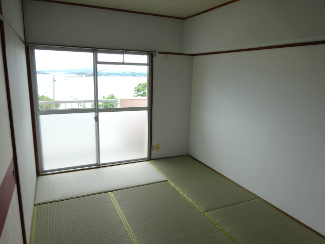 シーオンハイツみはらし 102和室
