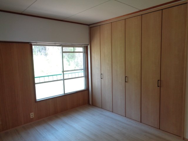 シーオンハイツみはらし 301収納