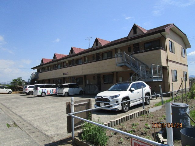 サンハウス 2階外観