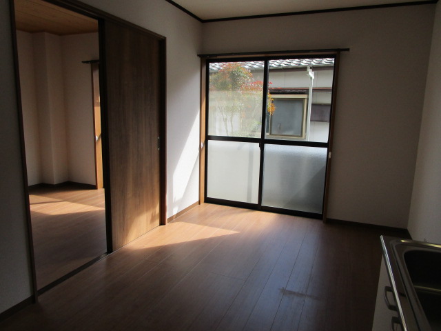 渡辺ハイツ 102号居間・リビング