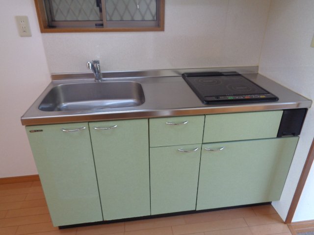 ロフティ鳥崎 102キッチン