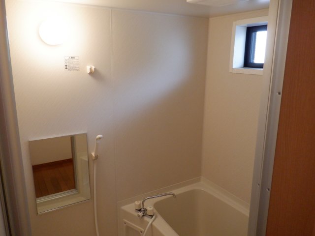 マリンハイツ 102号風呂