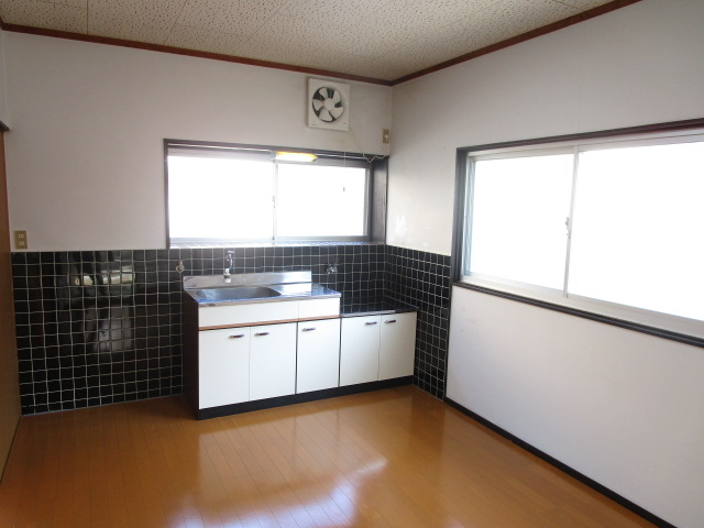 緒方住宅（ペット相談可） 5号キッチン