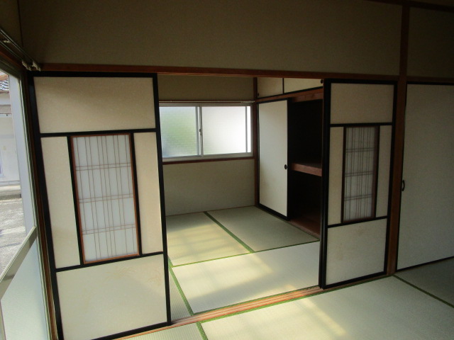 緒方住宅（ペット相談可） 5号和室