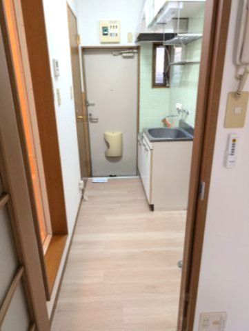 パラシオンN2 102玄関