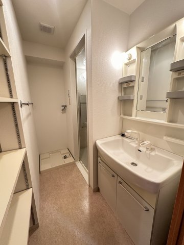 セザール大森山王 4階洗面所