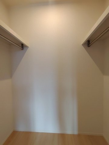 WhiteOak 2階内装