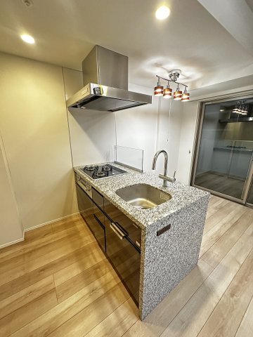 ルジェンテ本郷三丁目 7階キッチン