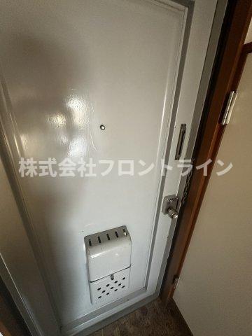 小松ハイツ 3階玄関