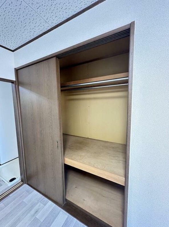 東京都杉並区井草１丁目 2階収納