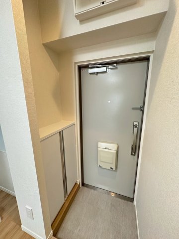 東京都品川区中延１丁目 6階玄関